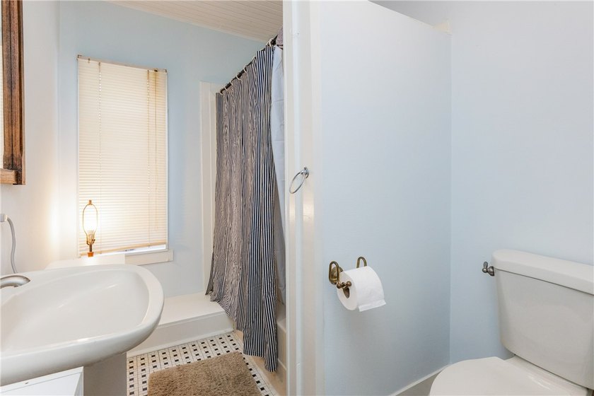 Located in the charming Del Mar historic subdivision you will - photo 20