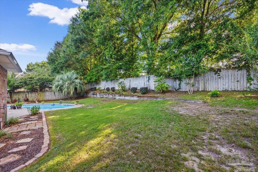 Welcome to 3029 Liana Lane, a beautifully maintained 3 bedroom - photo 42