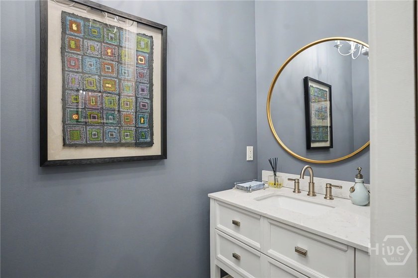 Nestled on an oversized lot in the highly sought after Moon - photo 6