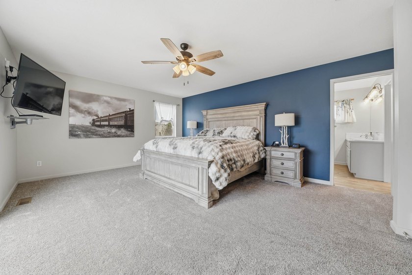 Step into an entertainer's dream with 5 bedrooms, 4 baths, and 3 - photo 15