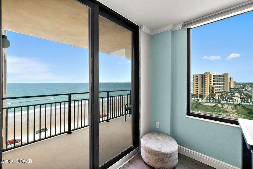 OCEANFRONT OPULENCE IN THE CLOUDS PERCHED MAJESTICALLY ON THE - photo 18