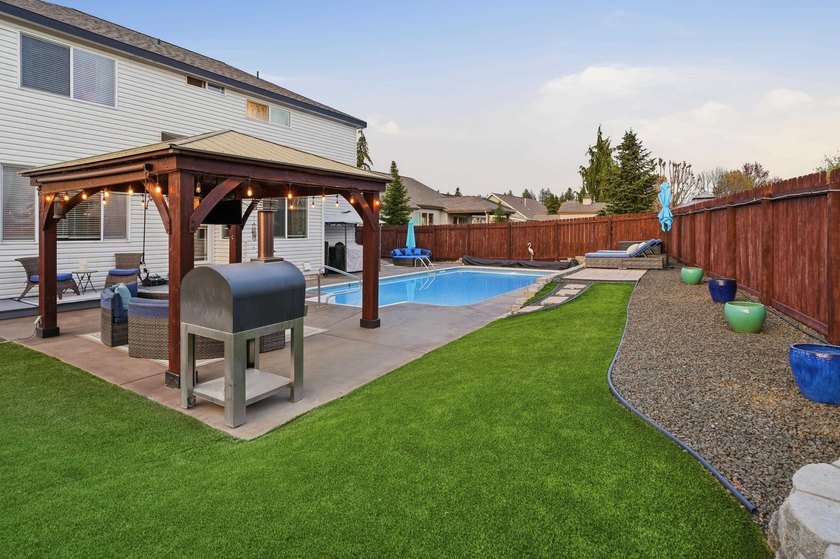 Step into an entertainer's dream with 5 bedrooms, 4 baths, and 3 - photo 19