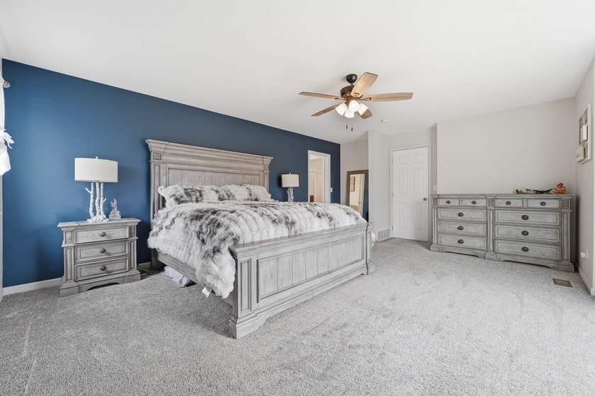 Step into an entertainer's dream with 5 bedrooms, 4 baths, and 3 - photo 22