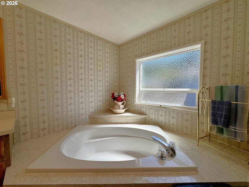 PANORAMIC PACIFIC OCEAN VIEWS! Every day begins with - photo 22