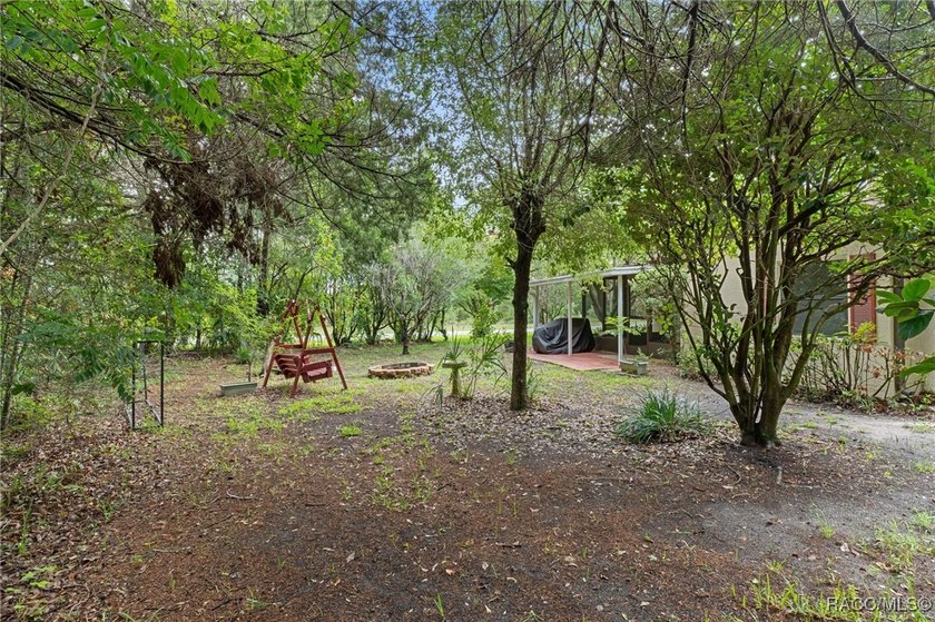 Fabulous Updated 3/2 in Sought-After Riverhaven Village. This - photo 44