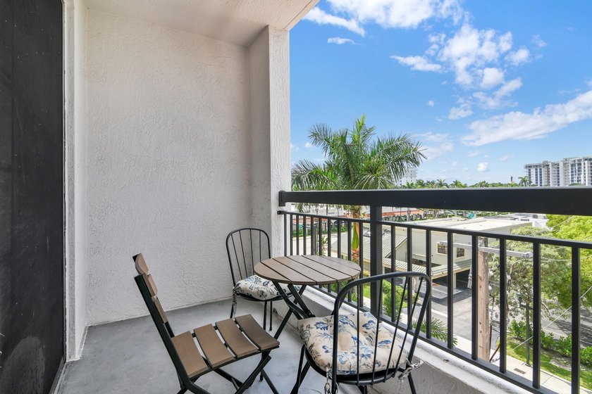 Experience the best of Boca Raton living! Ideally located just - photo 2