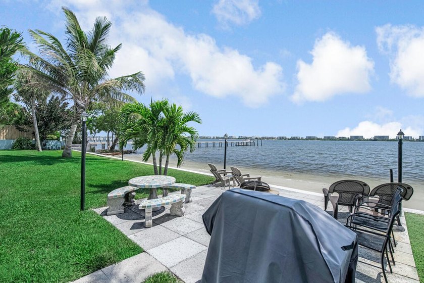 Enjoy an Intracoastal waterfront all age community offering - photo 16