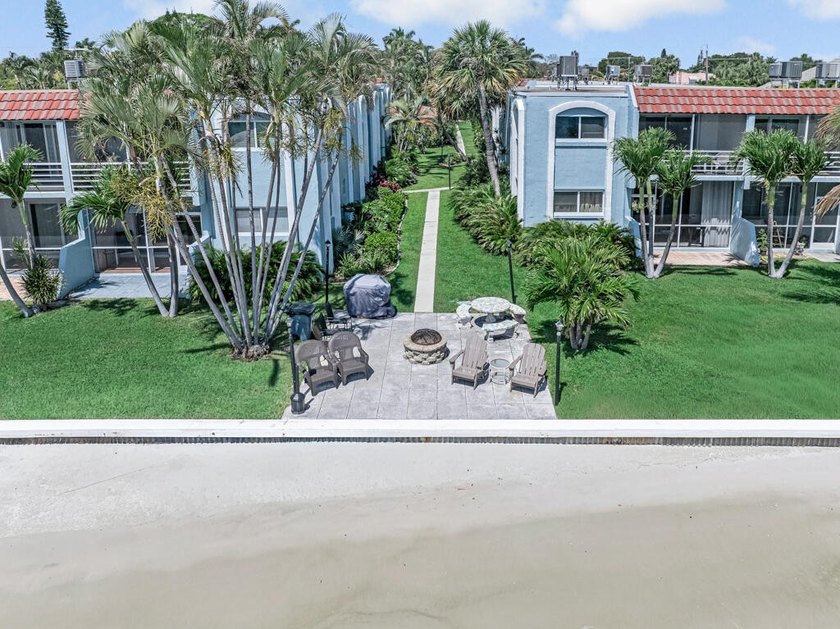 Enjoy an Intracoastal waterfront all age community offering - photo 18