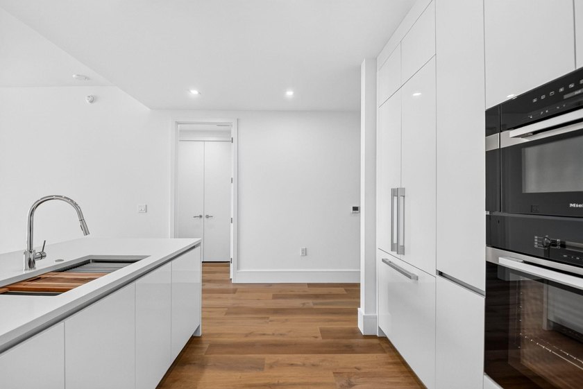 220 Lake Shore Dr 1511 - photo 19