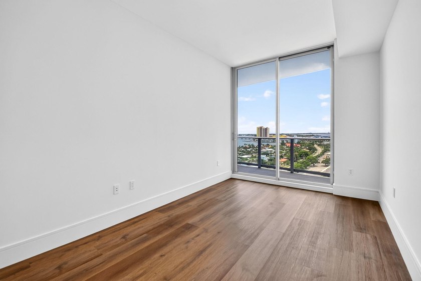 220 Lake Shore Dr 1511 - photo 36