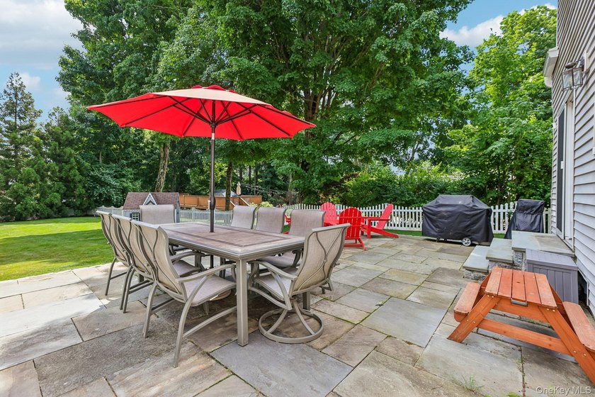 Welcome to this beautifully updated and impeccably maintained - photo 37