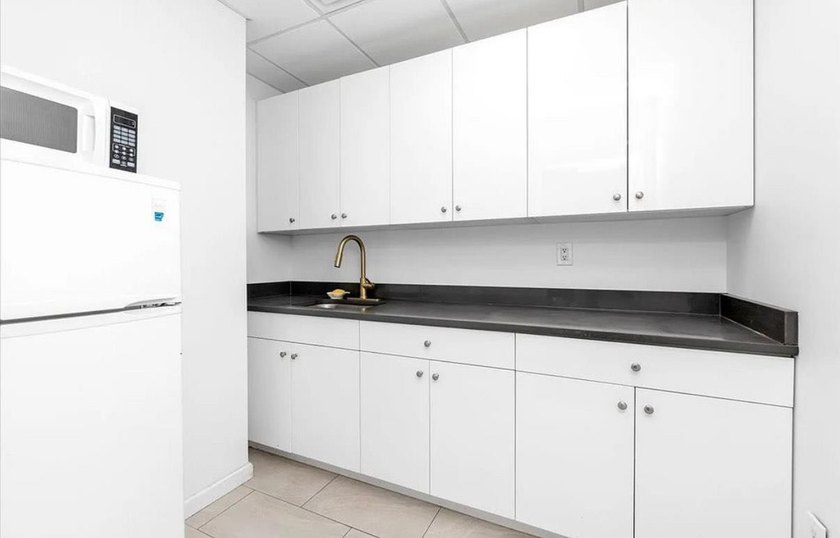 Located in a newly constructed building in the heart of Flushing - photo 5