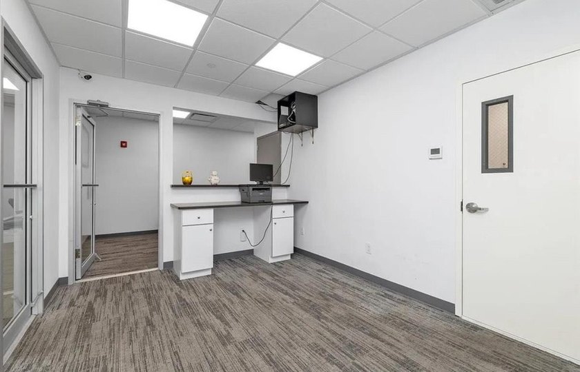 Located in a newly constructed building in the heart of Flushing - photo 6