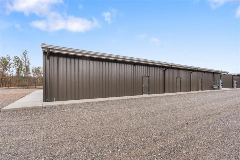 SAND VALLEY BOGO! Pro Forma NOI of $126,700 w/ 9.39% Cap Rate - photo 22