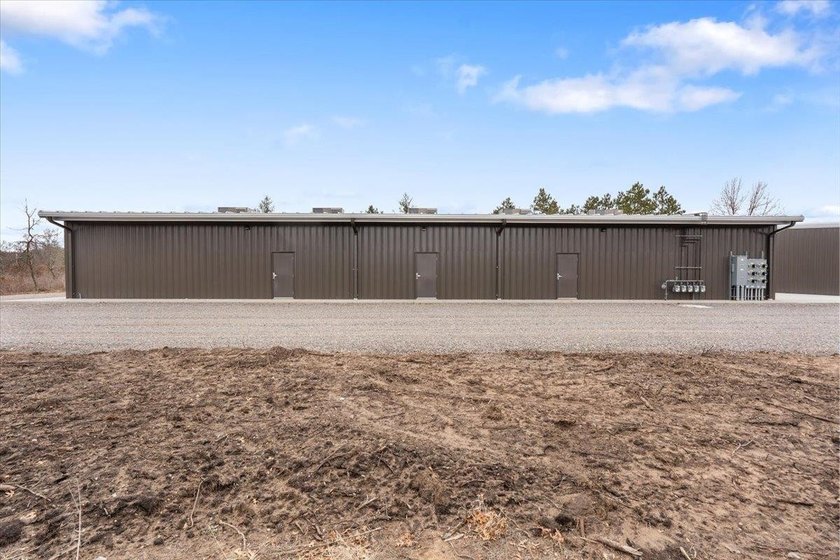SAND VALLEY BOGO! Pro Forma NOI of $126,700 w/ 9.39% Cap Rate - photo 23