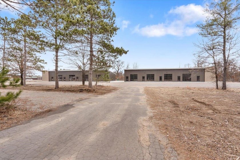 SAND VALLEY BOGO! Pro Forma NOI of $126,700 w/ 9.39% Cap Rate - photo 39