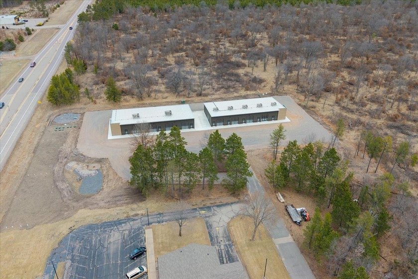 SAND VALLEY BOGO! Pro Forma NOI of $126,700 w/ 9.39% Cap Rate - photo 44