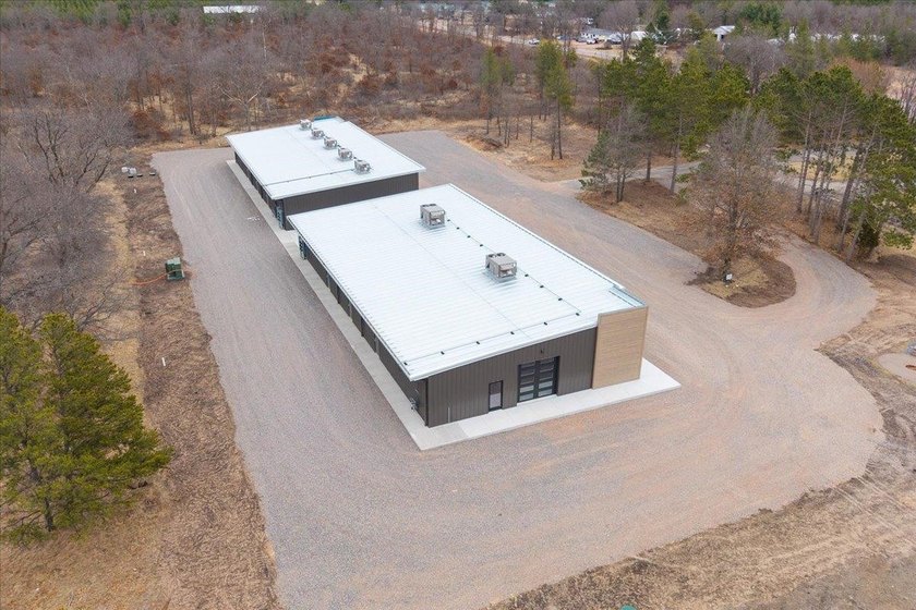 SAND VALLEY BOGO! Pro Forma NOI of $126,700 w/ 9.39% Cap Rate - photo 48