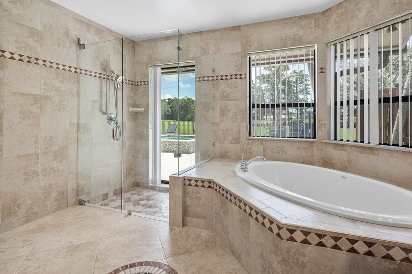 Perfectly positioned in the heart of Boca Woods Country Club - photo 17