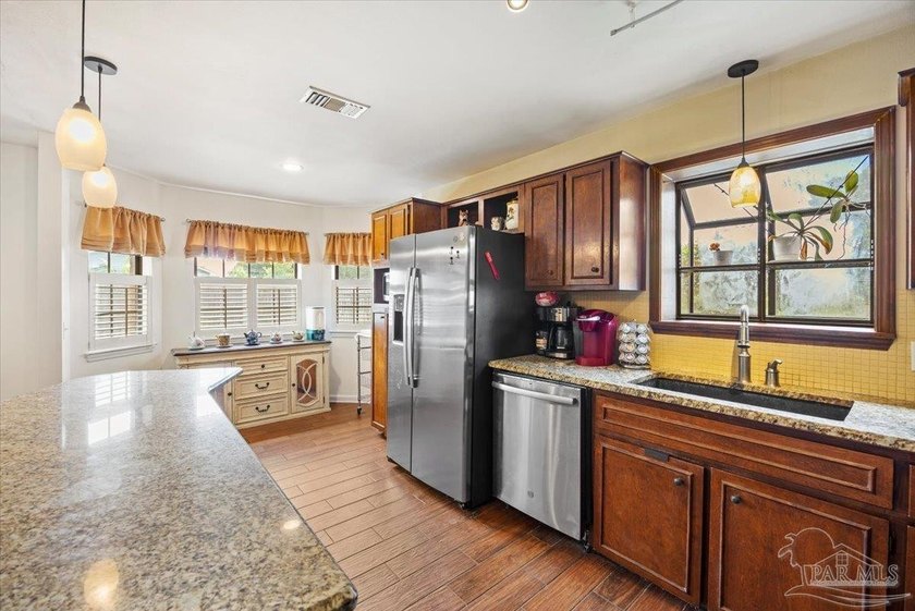 Open Sat July 25 from 10 AM to Noon. Welcome home to this - photo 22