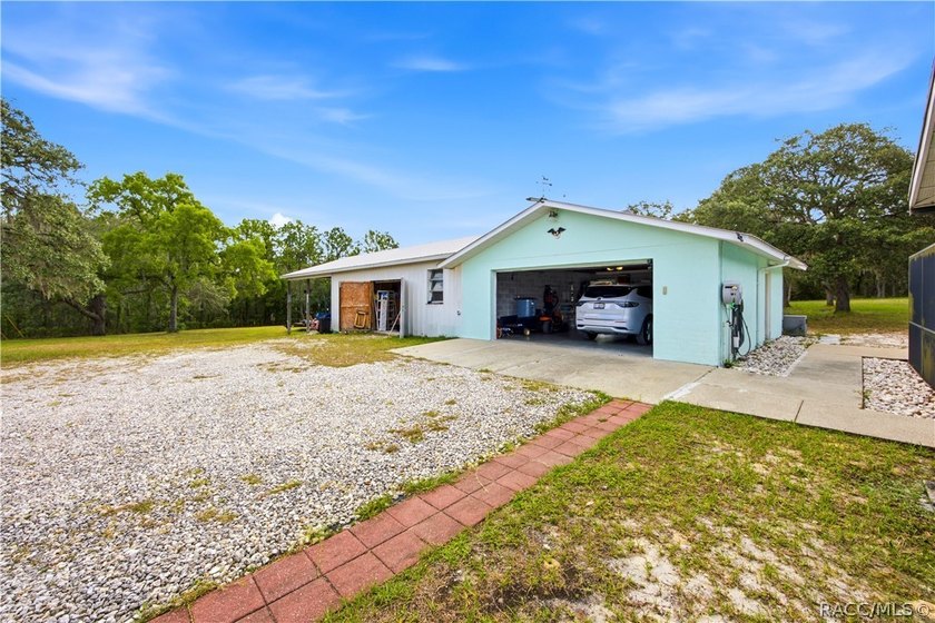 Welcome to this unique country-style property located in - photo 31