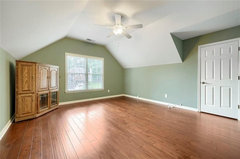 Welcome Home to this Executive home beautifully situated on the - photo 25