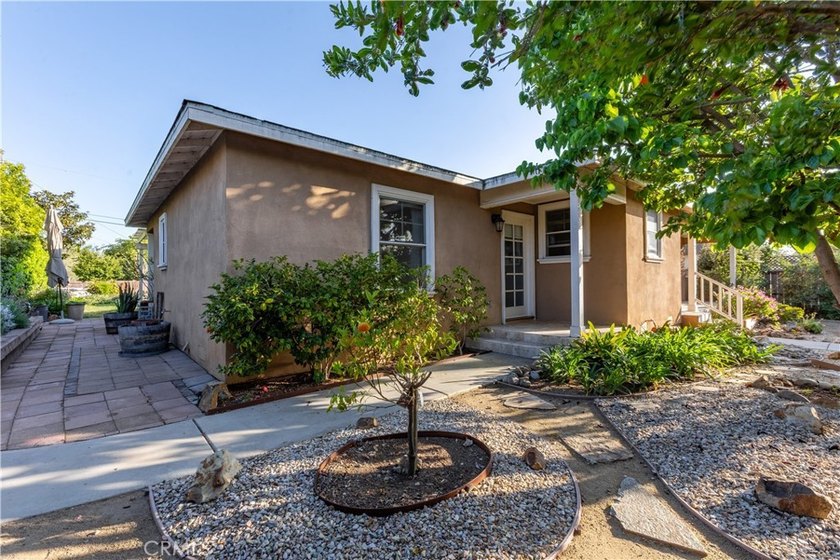 Welcome to 1121 Vista Way, a rare coastal opportunity in one of - photo 32