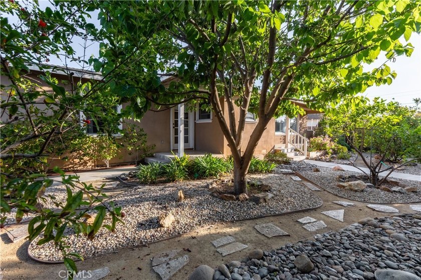 Welcome to 1121 Vista Way, a rare coastal opportunity in one of - photo 33