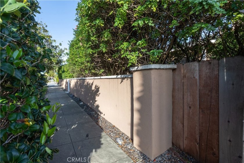 Welcome to 1121 Vista Way, a rare coastal opportunity in one of - photo 40