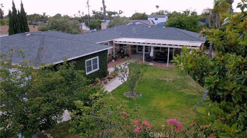 Welcome to 1121 Vista Way, a rare coastal opportunity in one of - photo 43