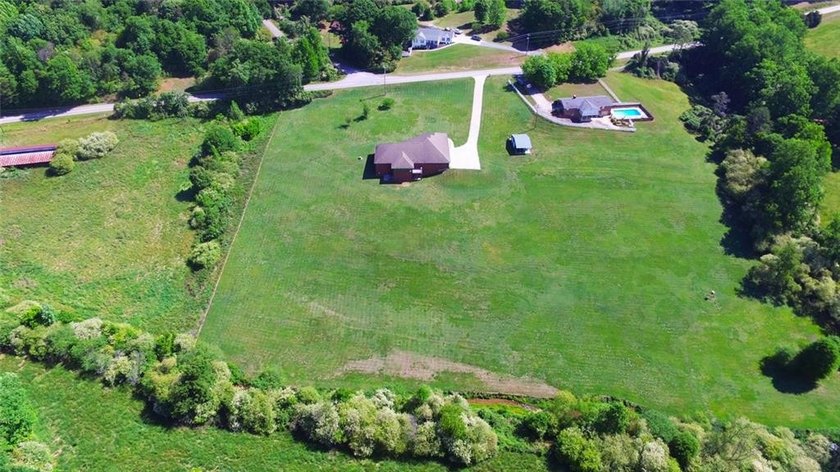 Watch the Live-Action HD Walk-through Video Tour! Equestrian - photo 14