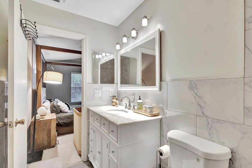 Welcome to Your Dream Home in the highly Sought-After Gated - photo 18