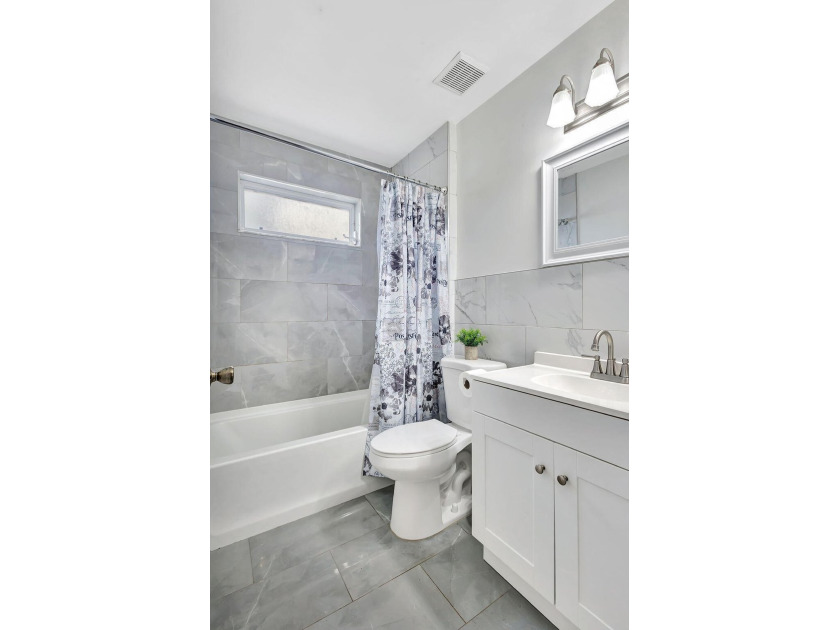 Welcome to Your Dream Home in the highly Sought-After Gated - photo 22