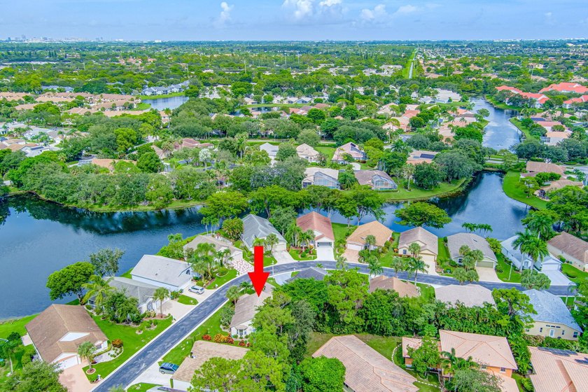 Welcome to Your Dream Home in the highly Sought-After Gated - photo 31