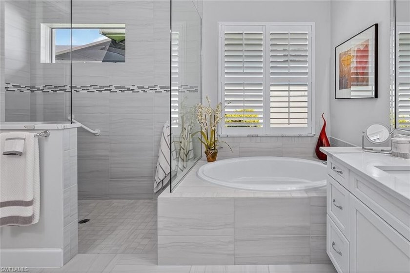 Rarely does a home offer the perfect balance of complete privacy - photo 15