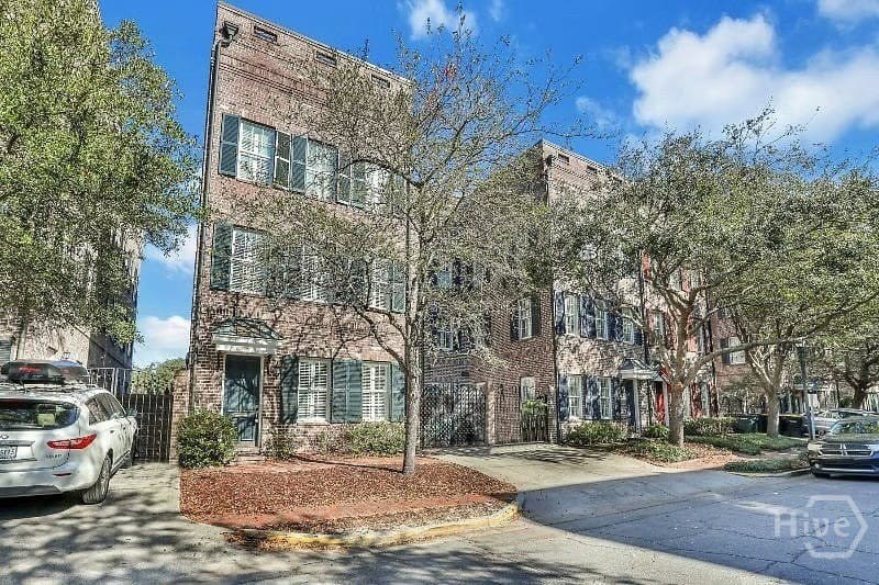 Situated on the corner of Habersham and McDonough Streets in the - photo 2