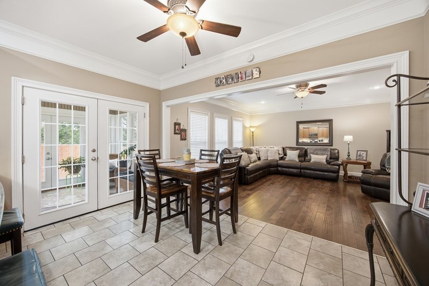4BD/2.5BA home on 8.21 Acres zoned for Heritage Schools! - photo 11
