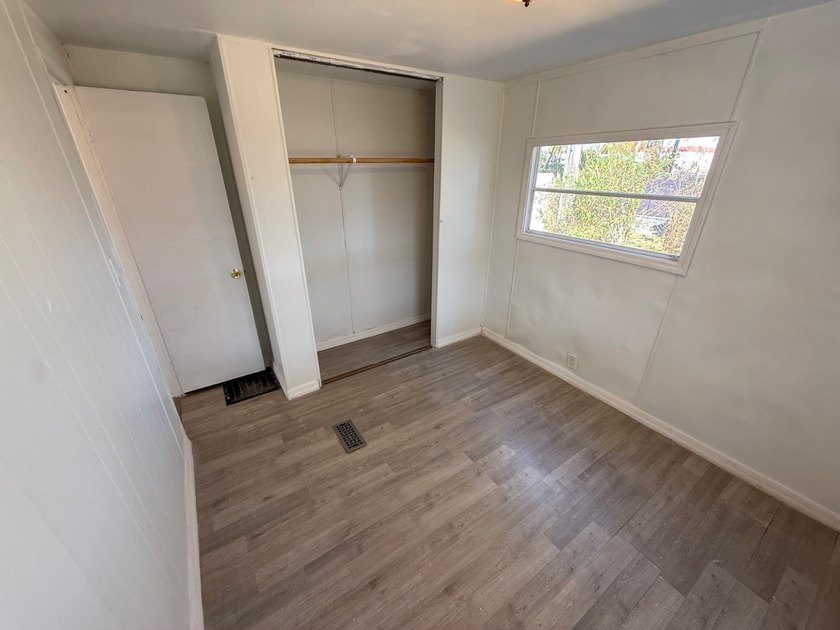Just listed is this move-in ready 2-bedroom 2-bathroom located - photo 11