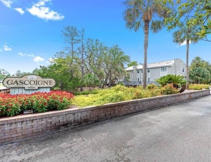 Attention Investors or Second-Home Buyers - looking for a - photo 2