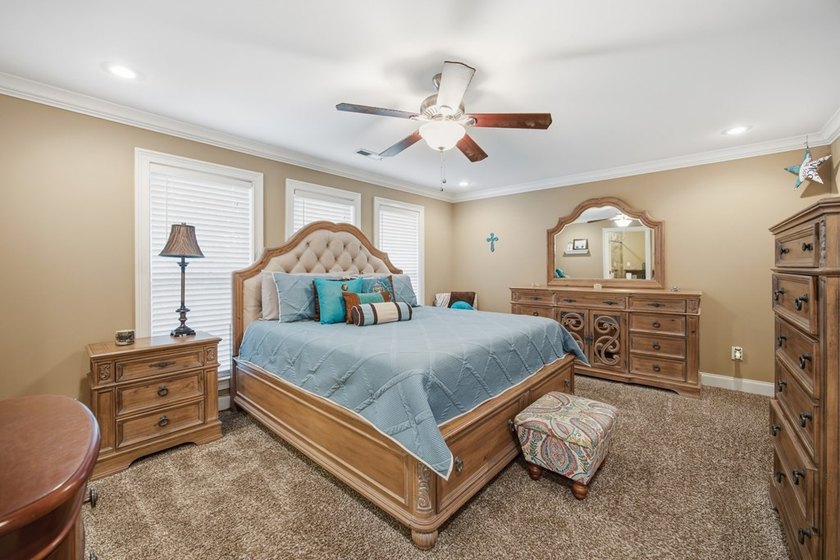 4BD/2.5BA home on 8.21 Acres zoned for Heritage Schools! - photo 19