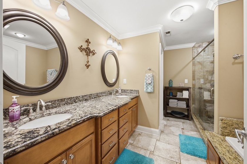 4BD/2.5BA home on 8.21 Acres zoned for Heritage Schools! - photo 20