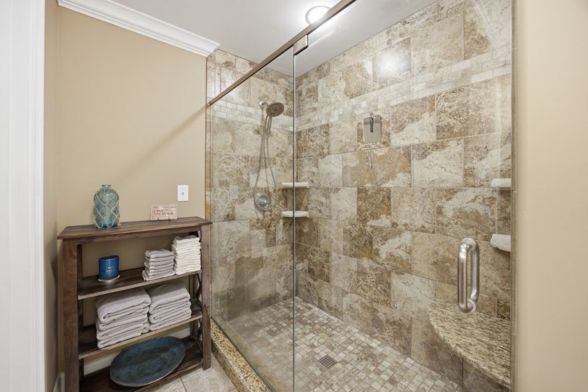 4BD/2.5BA home on 8.21 Acres zoned for Heritage Schools! - photo 21