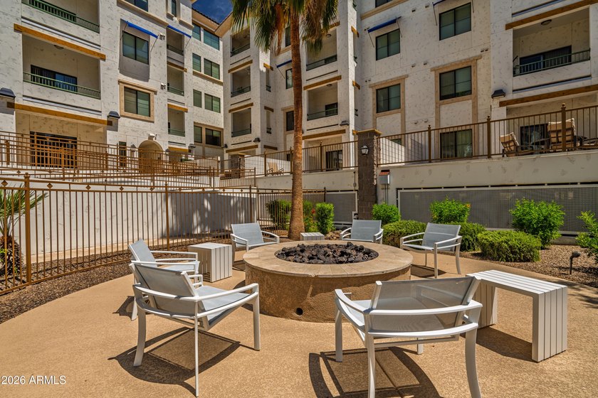 Welcome to The Cays at Downtown Ocotillo, where luxury meets - photo 34