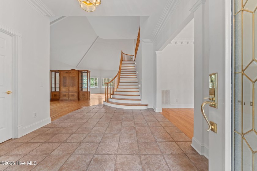 This beautiful brick executive residence is in the prestigious - photo 7