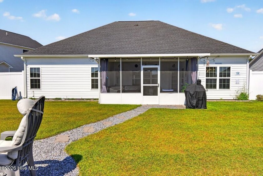 Welcome home to Bluewater Rise! This stunning 3-bedroom, 2-bath - photo 22