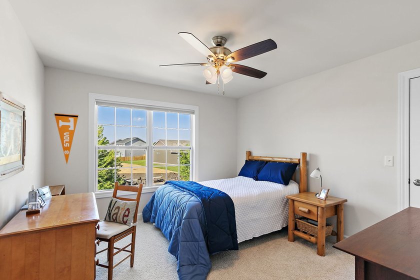 Luxury and timeless elegance come together in this exceptional - photo 18