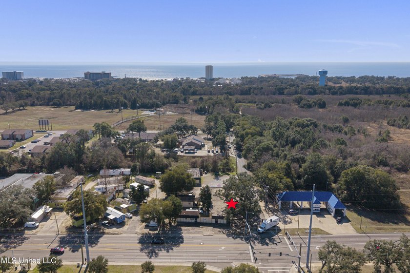 ATTENTION: HUGE PRICE IMPROVEMENT. MOTIVATED SELLER. Wants sold - photo 11