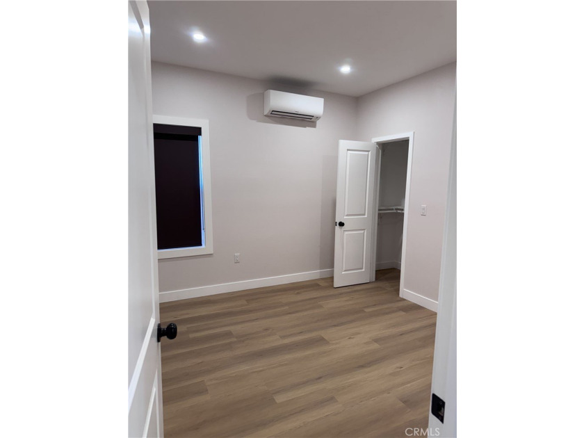 Total of 8 bedrooms, 5 bathrooms, approximately 3,667 square - photo 17