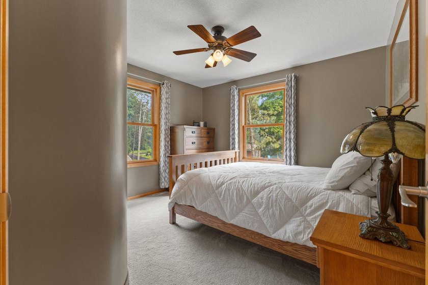 This is a rare opportunity for you to own a stunning, renovated - photo 38