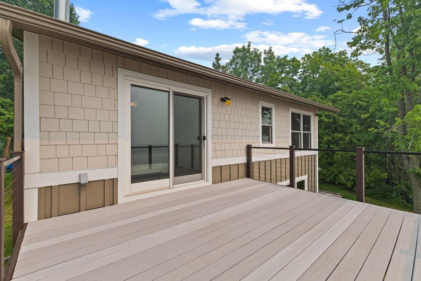 This is a rare opportunity for you to own a stunning, renovated - photo 45